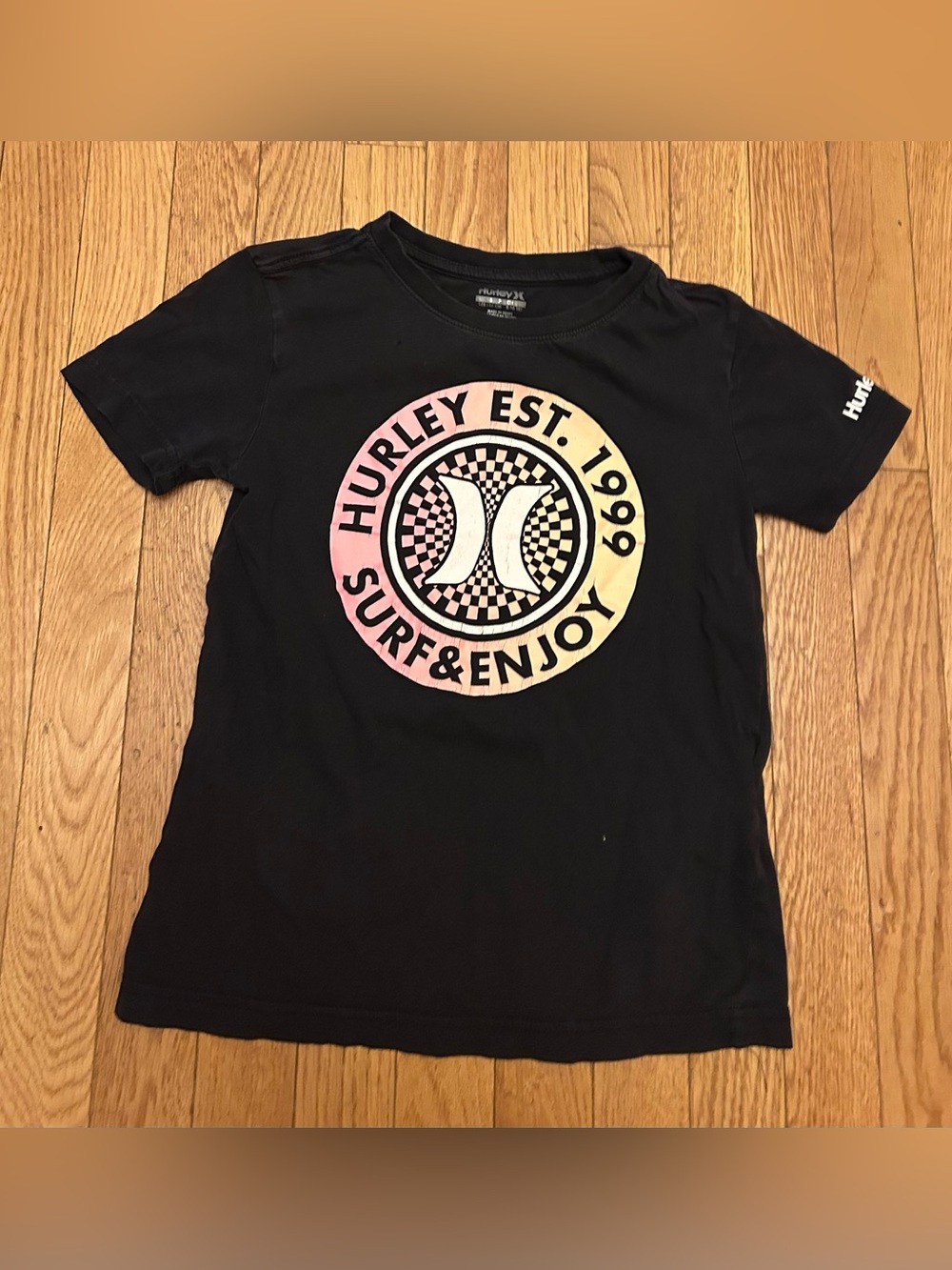 Older Boys Hurley T-Shirt Size Small
(8)